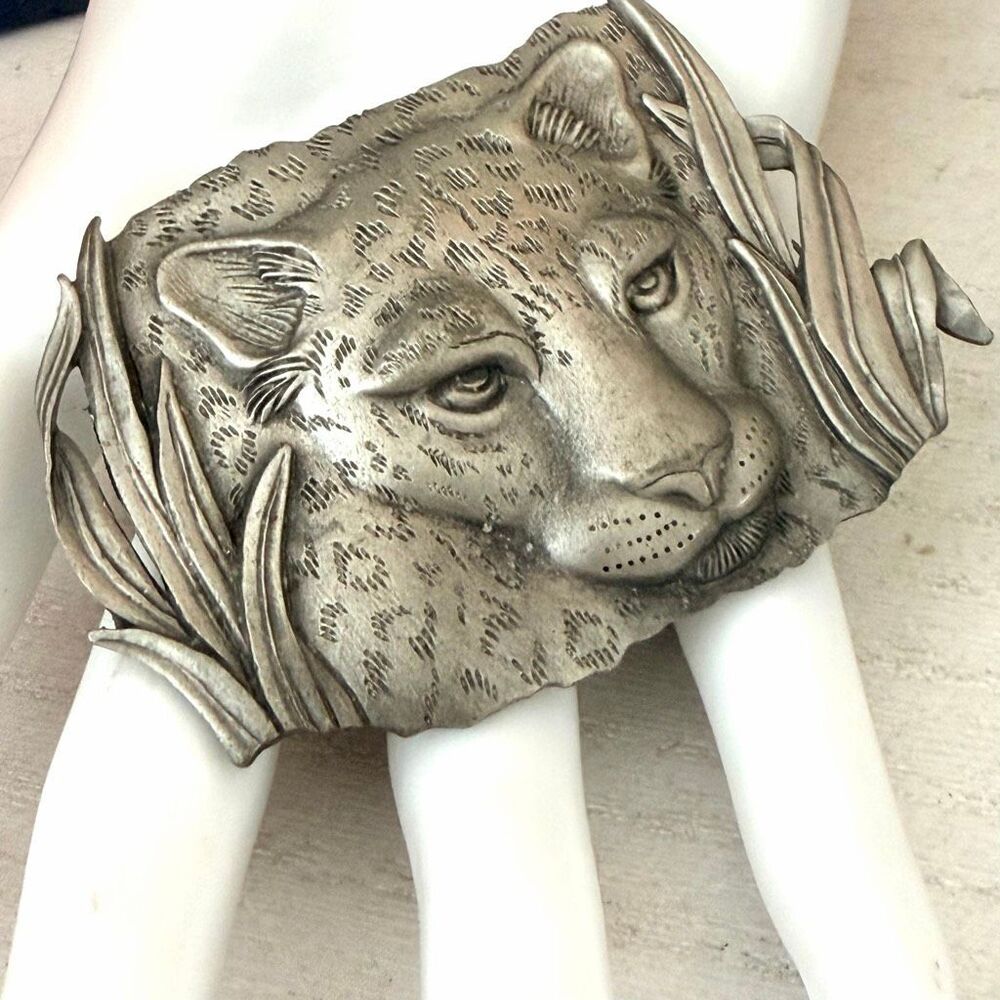 Vintage JJ Jonette 1986 Pewter Leopard Face Big Cat Brooch